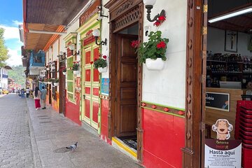 Private Tour to Jardín Town, Waterfalls, Coffee & Culture!