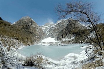 Pokhara: Sikles Kapuche Lake Glacier Trek