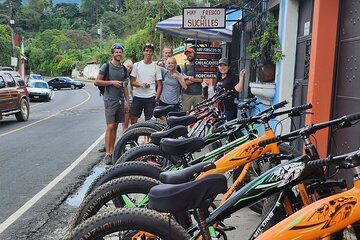 Guided Culinary and Historic Nightfall Bike Tour