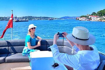 Bosphorus Yacht Cruise with Refreshments - Stopover at Kanlica