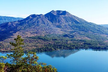 Mount Batur Sunrise Trekking With Breakfast on The Top