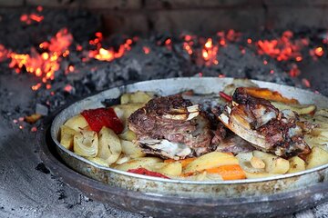 Makarska & Brela Beach Private Tour with Food from Split