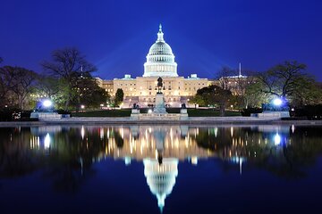 Private Washington DC Night City Tour with Stops at 6 Top Sites