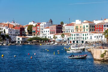 Half Day Mahon Harbour Boat Tour with Local Farmers’ Market