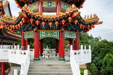 Kuala Lumpur Hidden Gems & City Highlights: Private Custom Tour