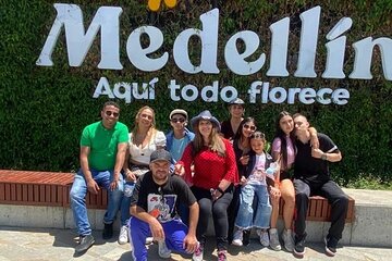 Medellin: private city tour with train and metro cable