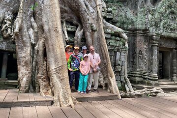 Private Angkor Wat and Lost Temple Jungle Tour