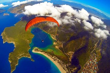 Paragliding Experience in Fethiye with Roundtrip Transfer