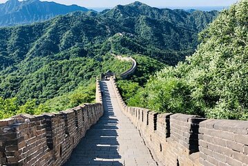 Great Wall Ticket with Hotel Pick Up and Drop Off