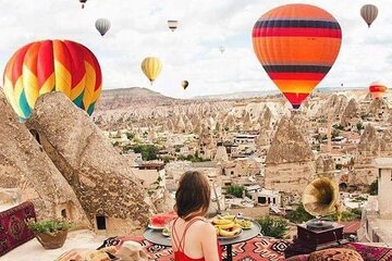 Sunrise Hot Air Balloon Flights in Goreme Valleys