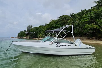 Private 6 Hour Boat Tour to Curieuse, St Pierre, Anse Lazio, Anse Georgette