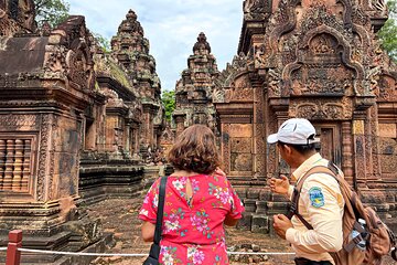 Banteay Srei, Beng Mealea and Koh Ker Small-Group Tour 