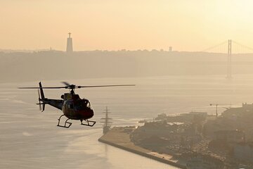 4-hour tour of Lisbon and Helicopter Ride.