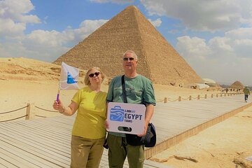 Private Day Tour The Great Pyramids of Giza & Sakkara & Memphis 