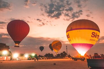 Luxury Hot Air Balloon Ride in Luxor with Pick-up