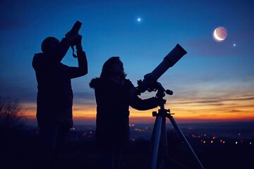 Stargazing in Hurghada Desert with Bedouin Dinner