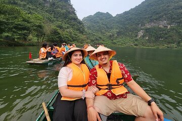 1 Day Luxury Tour in Bai Dinh, Trang An and Mua Cave from Hanoi