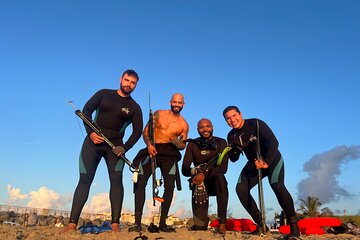 Experience Spearfishing in Miami with a Guide