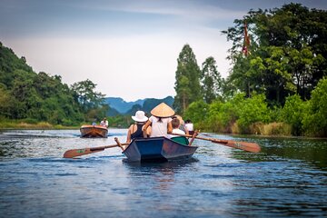 Perfume Pagoda Full-Day Guided Tour from Hanoi: Cave & Boat Trip