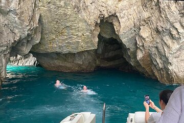 Half day tour Capri with Blue Grotto