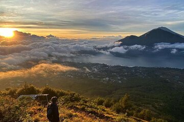 Mount Batur Sunrise Trekking and Hot Spring Private Tour 