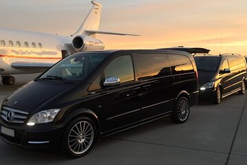 Prestwick Airport (PIK) to Glasgow - Round-Trip Private Transfer