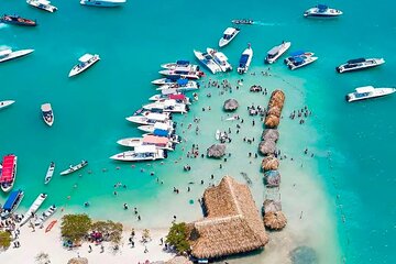 Cartagena: Party in Baru, Cholon, & Rosario Islands with Lunch