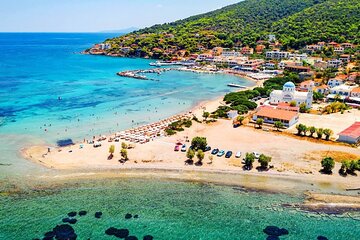 Saronic Gulf Escape: Beaches, Greek Flavors, Relaxation at Sea