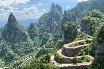 4 Day Private Tour to Zhangjiajie Natural Mountain Majesty