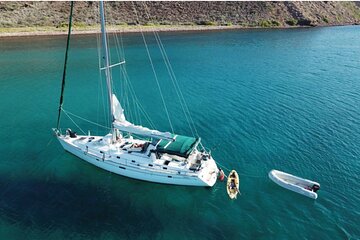 Exclusive Private Sailing Luxury Tour in Los Cabos 