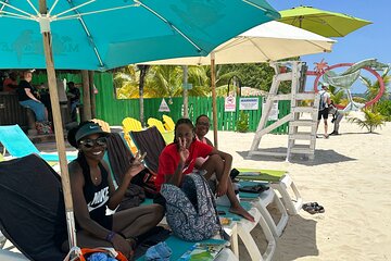 Day Trip to Negril Beach & Ricks Cafe from Hotels