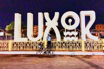 private city tour in Luxor by bicycle from Luxor & fresh Juice 