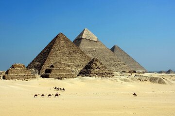 2-Day Tour in the Pyramids Of Giza And Alexandria