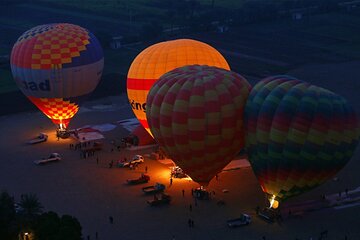 Sunrise Hot Air Balloon Ride Experience in Luxor