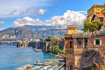 Private Transfer from Naples Train Station to Sorrento