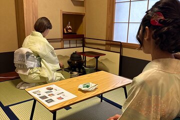 Tokyo : Genuine Tea Ceremony, Kimono Dressing, and Photography