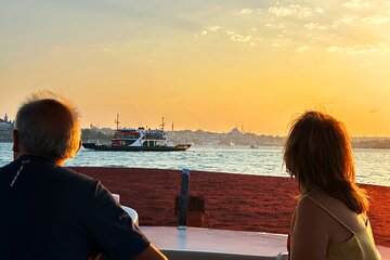 Bosphorus & Golden Horn: Sunset Yacht Cruise with Expert Guide