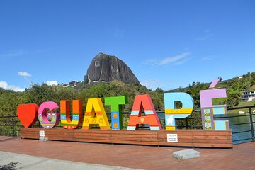 Private tour to Guatape with a local