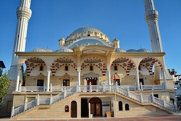 Full-Guided Private Day Tour to Islamic Cairo 