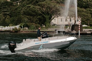 boat tour on lake Como