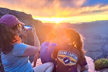 Grand Canyon Sunset Hiking Adventure Deep Below The South Rim