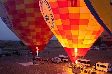 Hurghada: 2-Day Luxor Tour with Hotel, Balloon, & Boat Ride