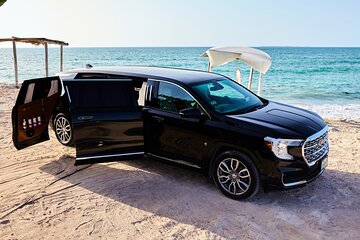 Deluxe GMC Limousine from CUN Airport to Playa Mujeres