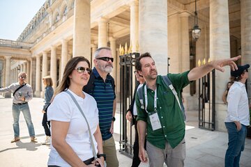 Paris Highlights Private Tour with Arc de Triomphe Skip the Line Ticket Access