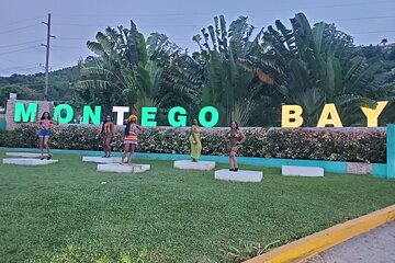  Shopping and Sightseeing Tour of Montego Bay City