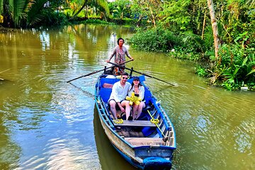 Largest Authentic Floating Market Experience & Organic Chocolate