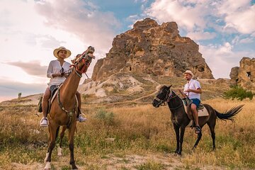 Cappadocia Sunset Horse Riding Tour with Barbecue Party 