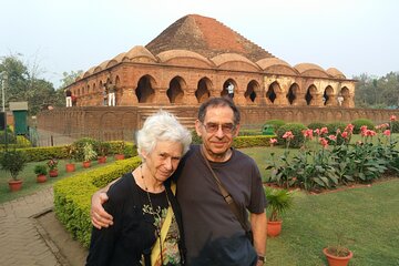 Hidden Treasures of Bishnupur: Private Day Tour from Kolkata