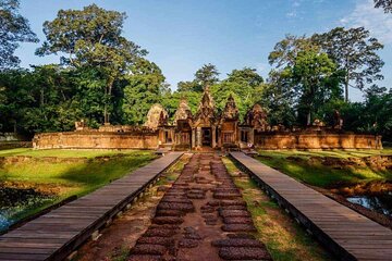 Rolouse Group Beng Mealea Banteay Srei Temple