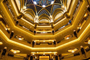 Abu Dhabi Highlights Tour from Dubai with Qasr Al watn Access